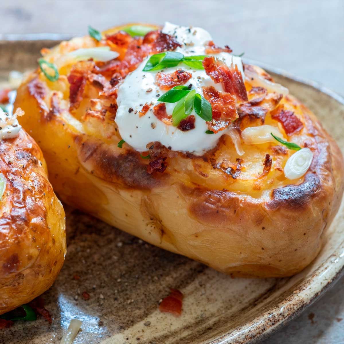 Rei da Batata em Juína MT: batata recheada, batata supreme e sabores variados